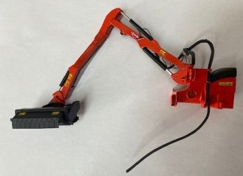 ART321003 - Falciatrice KUHN multi-lungo 5551 rossa prodotta da artigiani32