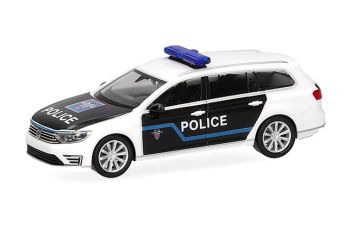 HER099097 - VOLKSWAGEN Passat Variant GTE Polizia di Parigi
