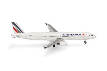 HER539111 - AIRBUS A321 Air France Saint-Quentin