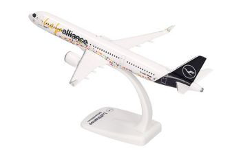 HER614832 - AIRBUS A321neo Lufthansa Help Alliance su piedistallo