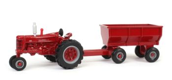 ERT44376 - FARMALL 400 con rimorchio