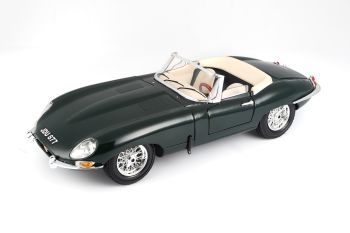 BUR12046 - JAGUAR E Tipo Convertibile 1961 Verde
