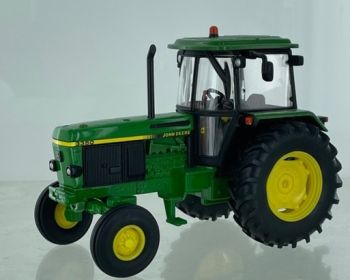 BRI43326 - JOHN DEERE 3350 2WD Limited 2500 esemplari