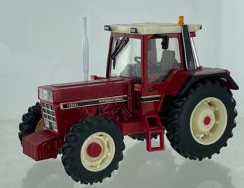 BRI43329 - INTERNATIONAL 1056 XL 4WD Tiratura limitata a 2500 esemplari.