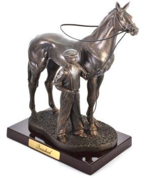 ATL4652119 - Statua del cavallo da corsa – Schiacciata
