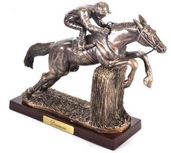 ATL4652131 - Statua del cavallo da corsa – Denman