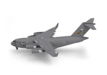 HER537964 - BOEING C-17A U.S. AF 437° Airlift Wing Spirit of the Candy Bomber