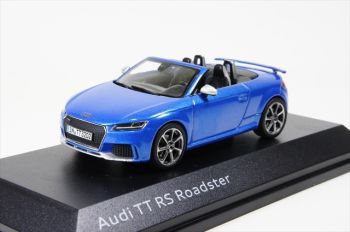 SPA5011610532 - AUDI TT RS cabriolet blu
