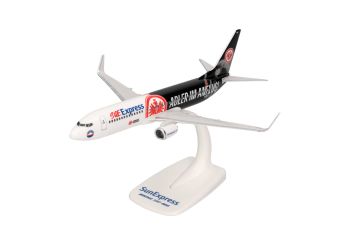 HER614481 - BOEING 737-800 Sun Express EINTRACHT FRANKFURT - SGE EXPRESS bianco