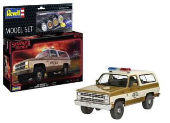 REV67724 - MODEL SET - CHEVROLET K5 Blazer 1985 - STRANGER THINGS da assemblare con verniciatura