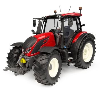 UH6877 - VALTRA N175 rosso (modello 2021)