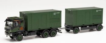 HER746847 - Autocarro rettilineo IVECO 6x4 con container e rimorchio per container a 2 assi BUNDESWEHR