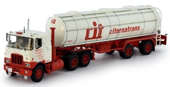 TEK76410 - MACK F700 6x4 con serbatoio 3 Assi BRAM SMITS