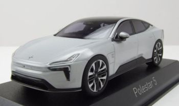 NOREV875012 - POLESTAR 5 2025 Magnesio