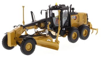 DCM85667 - Motolivellatrice CATERPILLAR 150 con operatore