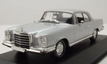 MXC940038120 - Mercedes-Benz 280SE 3.5 Coupé del 1970, Argento