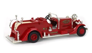 ERT9593 - Salvadanaio a forma di camion dei pompieri Ahrens-Fox, prodotto a Dubuque nel 1937.