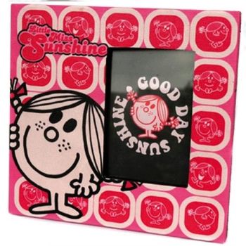 AST3067 - Cornice per la buona giornata di Little Miss Sunshine