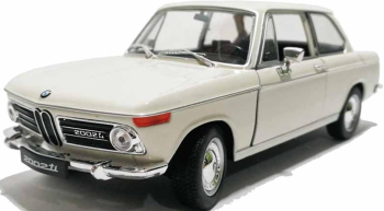 WEL24053WBL - Vettura del 1966 colore bianco - BMW 2002 TI 2 porte