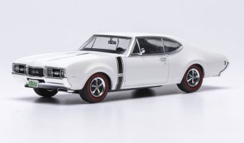 IXOCLC621N.22 - OLDSMOBILE 442 W-30 Coupé 1970 Bianco