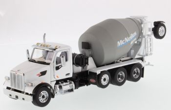 DCM71074 - Fresatrice PETERBILT 567 8x4 MCNEILUS