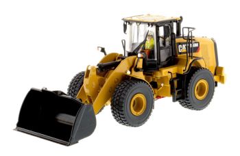 DCM85914 - Pala gommata CATERPILLAR 950M con autista e cassone metallico