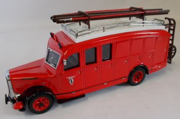 THO5321 - SAURER 3CT1D Autopompa tedesca Bullet con accessori