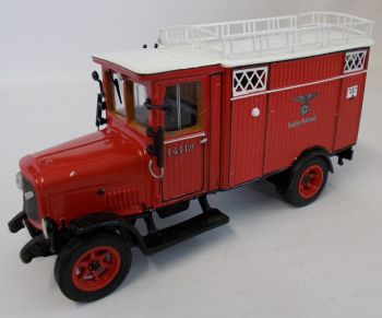PRX010748 - BERGMANN Furgone rosso Deutsche Post limitato a 1000 copie