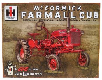 DE-TIN2132 - Cartello in metallo McCORMICK Farmall Club - 40,5x31,8 cm