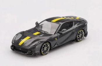 BBRFER64009 - FERRARI 812 Competizione 2024 Grigio con striscia gialla