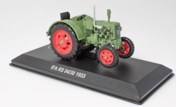 G1825125 - IFA RS 30/04 1953