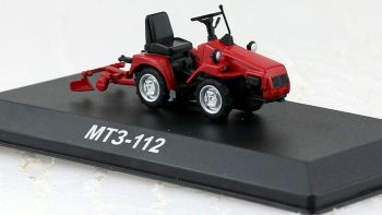 G1825113 - BIELORUSSIA MTZ-112 1986-1992 con strumento suolo
