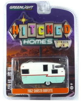 GREEN34100-E - Carovana a 1 asse SHASTA Airflyte verde e bianca del 1962 Serie Hitched Homes venduta in blister