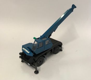 CON2074/18 - USATA - Gru tuttoterreno GOTTWALD nera e blu