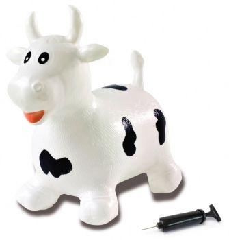 JAM460318 - animale che salta tra le mucche