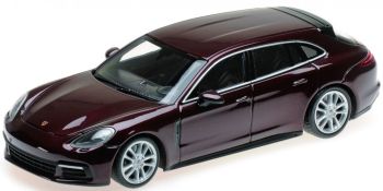 MNC410066110 - PORSCHE Panamera Sport Turismo 4S berlina 2017 rosso scuro