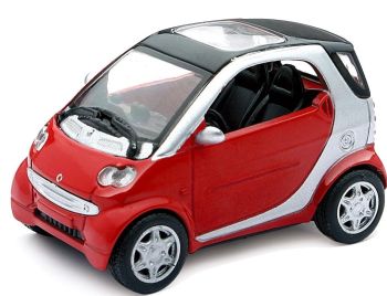 NEW19213E - SMART Fortwo rossa con tetto nero