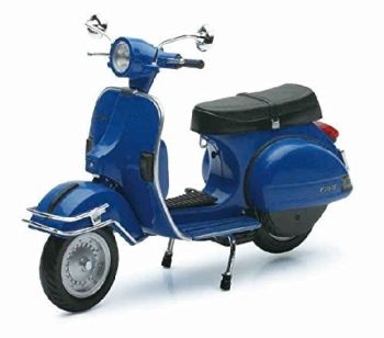 NEW42213C - VESPA P200E Azzurro