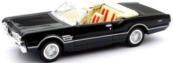 NEW48013M - OLDSMOBILE 4-4-2 1966 convertibile nero