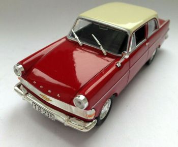 MAGLCOREKORDP2 - OPEL Rekord P2 2 berlina 2 porte 1961 rosso tetto bianco venduta in blister
