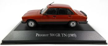 MAGARGAQV10 - PEUGEOT 504 GR TN berlina 4 porte 1985 arancione metallizzato venduta in blister
