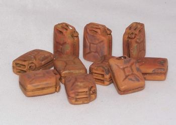 PLS417 - 10 taniche tedesche in miniatura della seconda guerra mondiale da verniciare