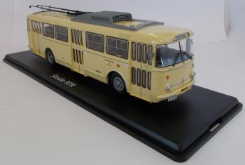 PRXPCL47064 - Autobus urbano elettrico SKODA 9TR color crema