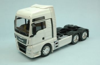 WEL32650L-WB - MAN TGX 6x4 bianco