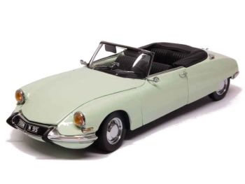 SUN4745 - CITROEN DS 19 cabriolet bianca 1961