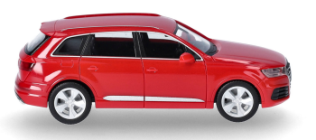 HER028448-003 - AUDI Q7 rosso