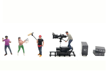 AD-2428 - Figurine Behind the scenes 2