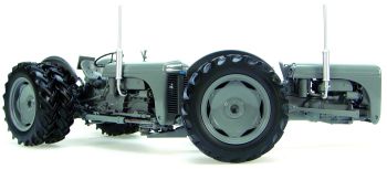 PES002 - FERGUSON TED 40 Scala: 1/16 Edizione limitata di 2500 Ex