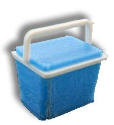 UM131 - Frigorifero miniaturizzato da 28 l chiuso dimensioni 1;5 x 1 x 1;5