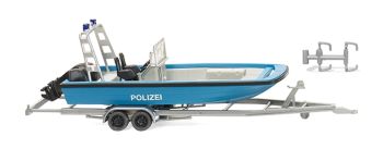 WIK009545 - MZB72 barca della polizia con rimorchio